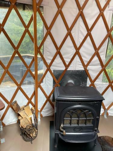 Lodge Halvorseth Yurts