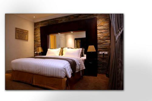 Hotel Loren Suites