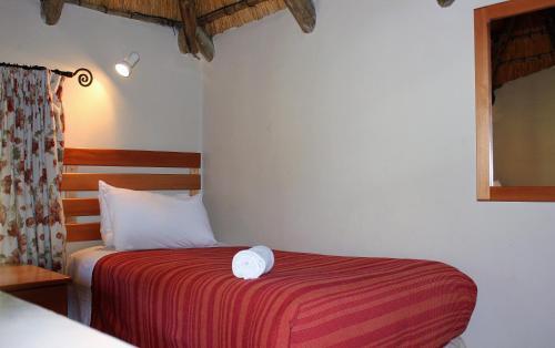 Hotel Lake Naverone Holiday Cottages