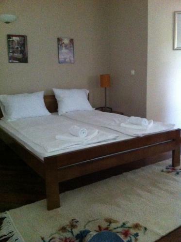 Hostal Sunny House