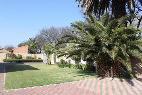 Hostal Ikaze Guest House
