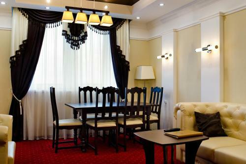 Arena Hotel