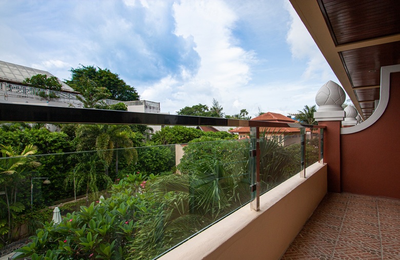 Hotel Karon Sea Sands Resort