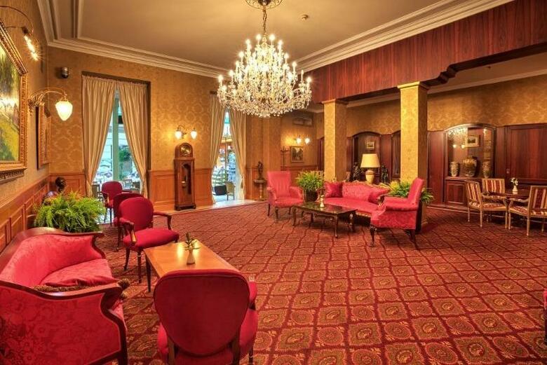 Hotel National