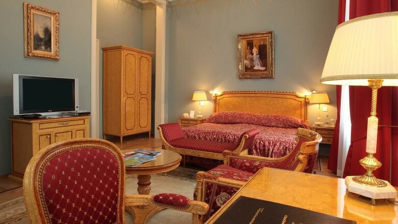 Hotel National