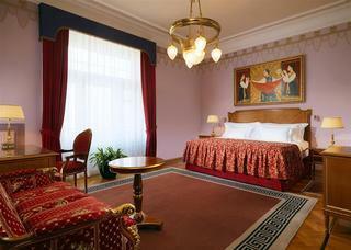 Hotel National