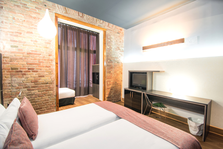 Hotel Petit Palace Museum