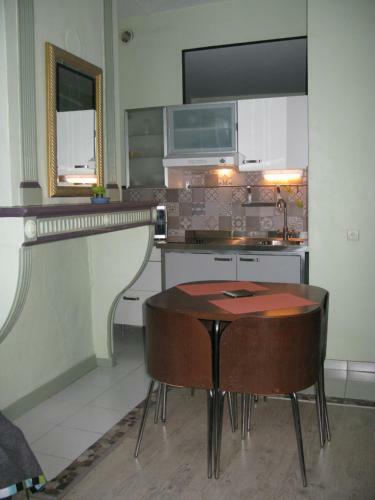 Apartamento Home Nantua Studio Meubl�s Ain-jura