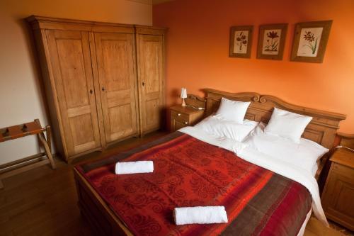 Hostal St.michael Panzi� Lovaspark