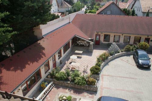 Hotel Palota City