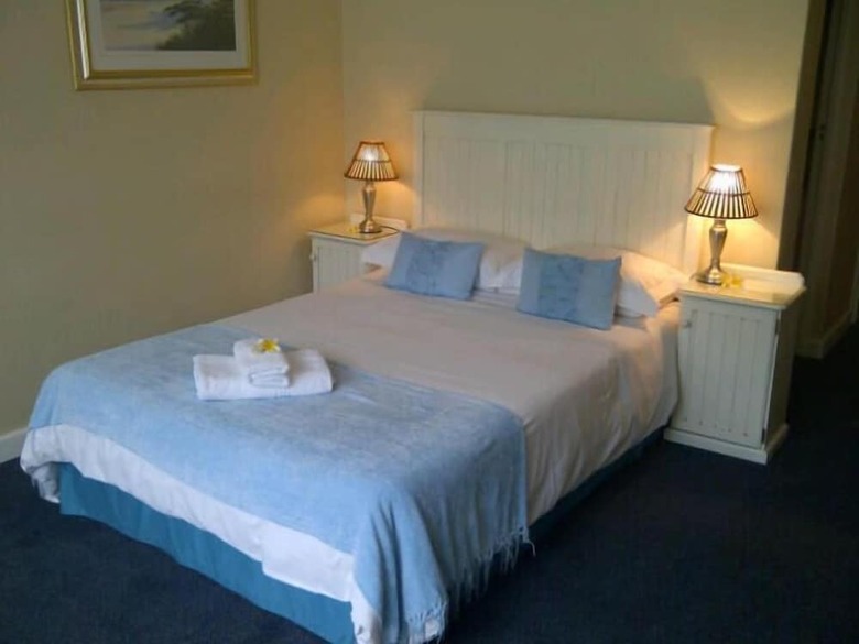 The Russel Hotel