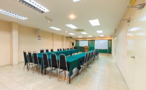 Hotel Semabok Inn