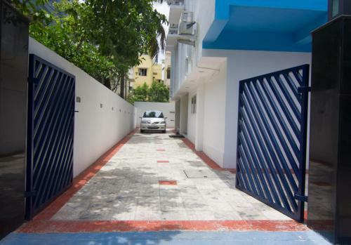 Cloud Nine Serviced Apartments