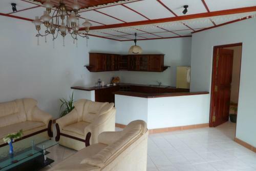 Hotel Bougain Villa