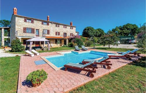 Holiday Home Dobranova IV