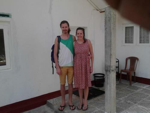 Hostal Bandhusena House & Apartment