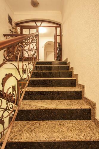 Central Exclusive Apartment