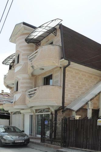 Central Exclusive Apartment