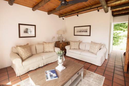 Hostal Klein Waterval Riverside Lodge