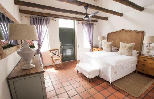 Hostal Klein Waterval Riverside Lodge