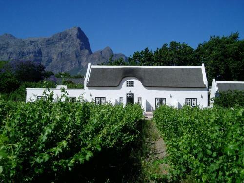 Hostal Klein Waterval Riverside Lodge