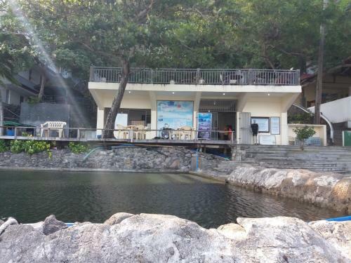 Hotel Eagle Point Beach And Dive Resort