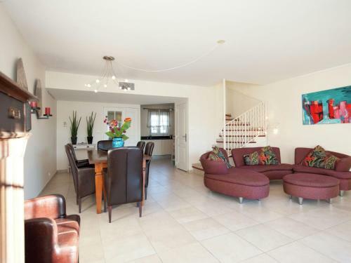 Holiday Home Au Bord De L Eau Aigues Mortes
