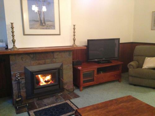 Acacia Bed And Breakfast