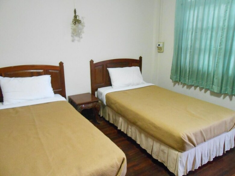 Souvanna Hotel 1