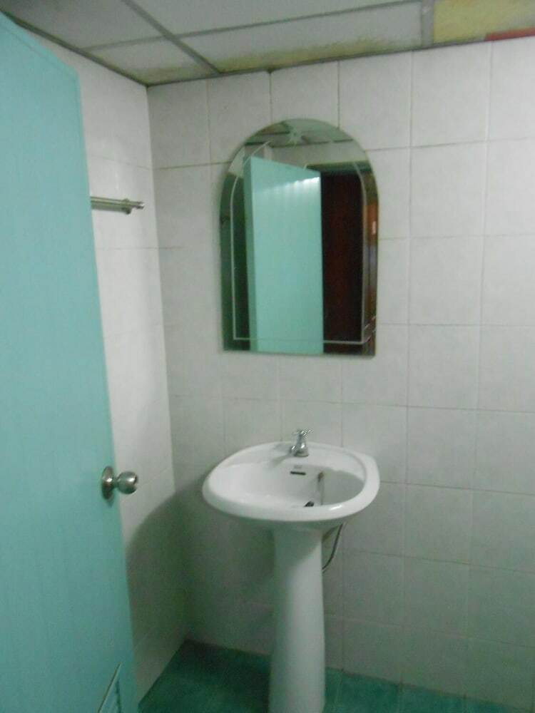 Souvanna Hotel 1