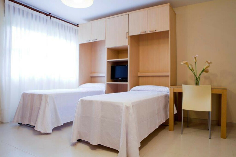 Apartamentos Los Arces De Isla