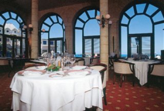 Hotel Caf� De Paris