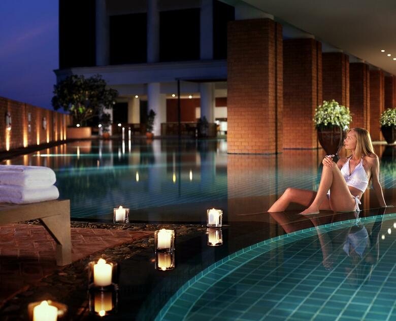 Hotel Lebua At State Tower