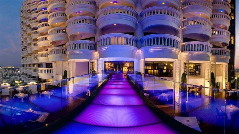 Hotel Lebua At State Tower