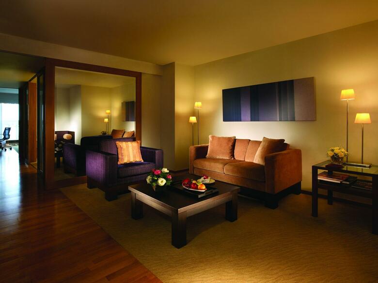 Hotel Lebua At State Tower