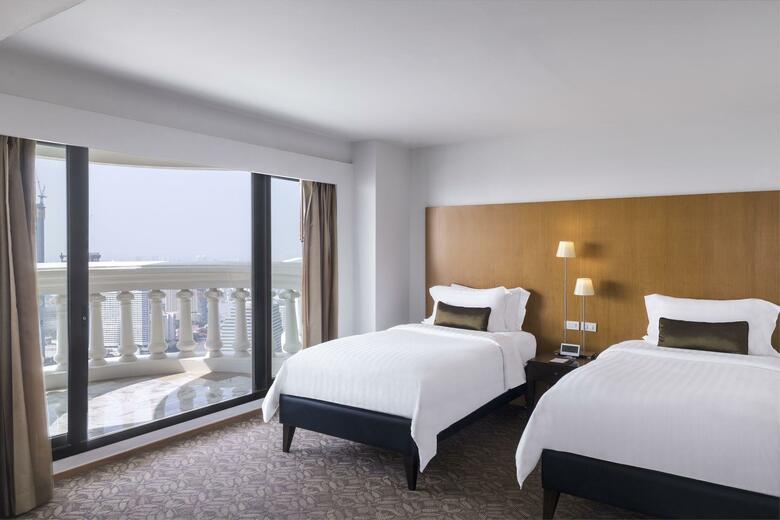 Hotel Lebua At State Tower