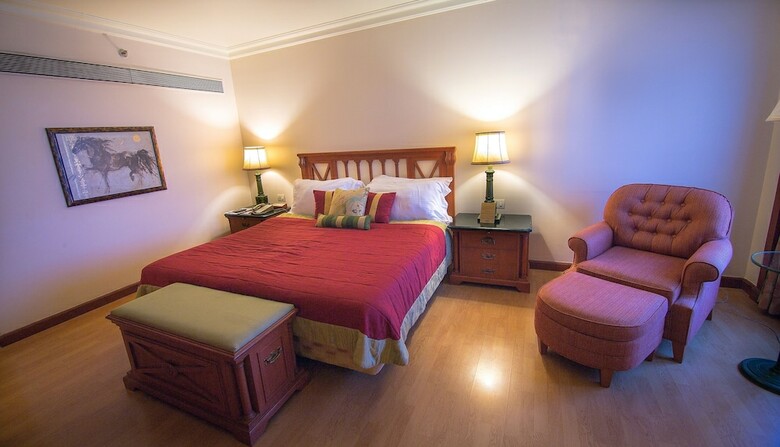 Hotel The Orchid