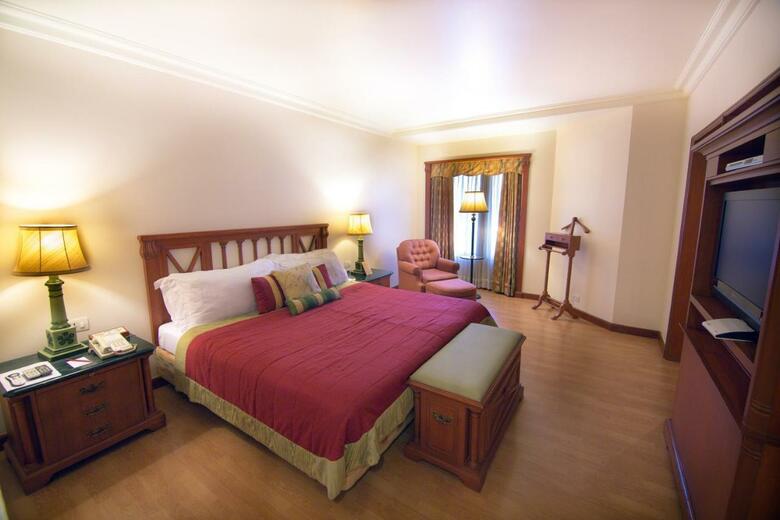 Hotel The Orchid