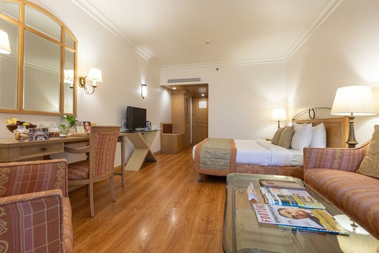 Hotel The Orchid