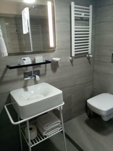 Z Executive Boutique Hotel