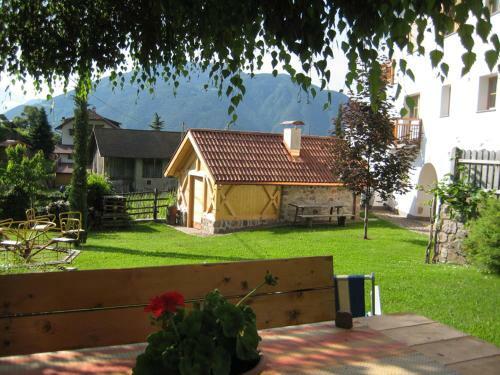 Hostal Tollhof