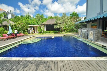 Grand Jimbaran Boutique Hotel & Spa