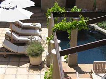 Hostal Auberge Provence