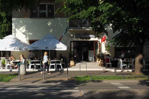 Adventura Hostel