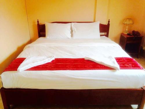 Nakhonesack Hotel 3