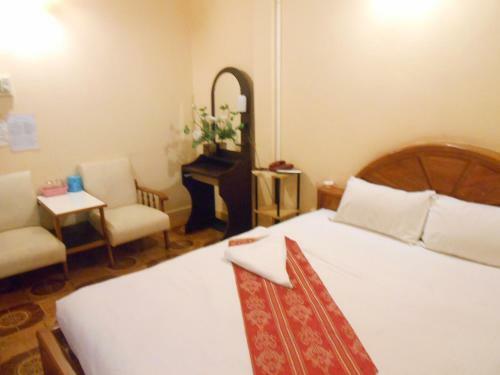 Nakhonesack Hotel 3