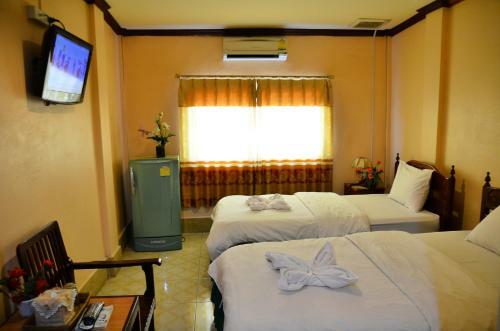 Nakhonesack Hotel 3