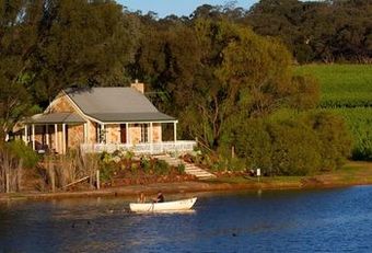 Agroturismo Stonewell Cottages And Vineyards