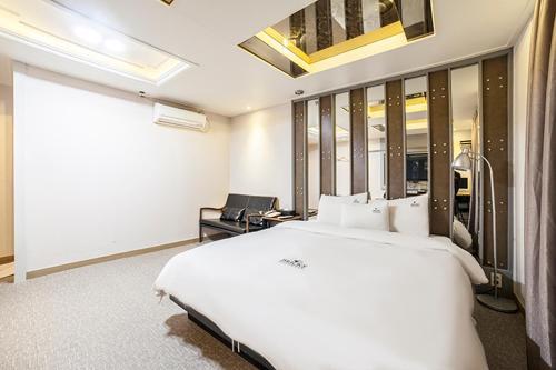 Haeundae Qt Motel