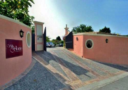 Hostal Villa Florio